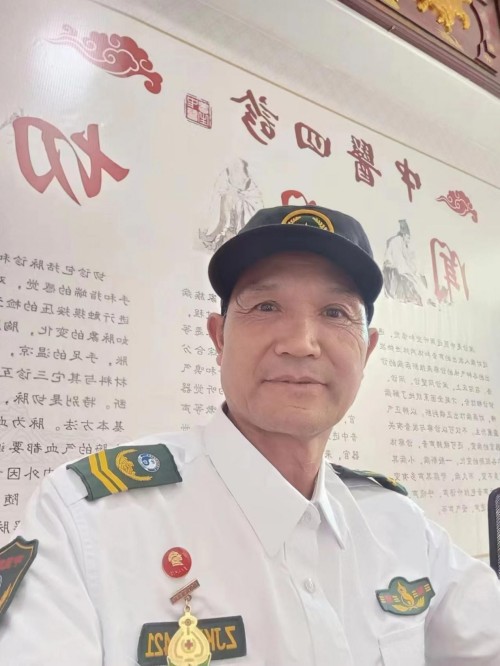 仁心仁术五十载，大医精诚暖滇南——记云南民间中医王世文